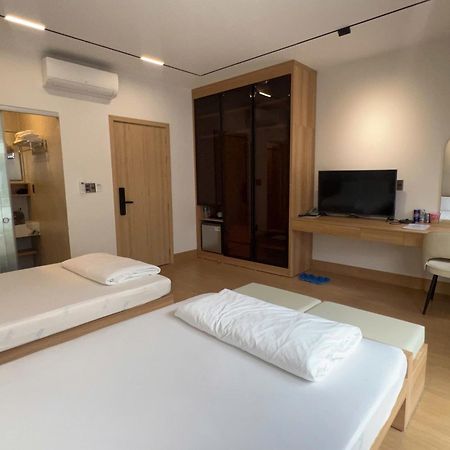 C&M Hotel Phan Rang-Tháp Chàm Esterno foto